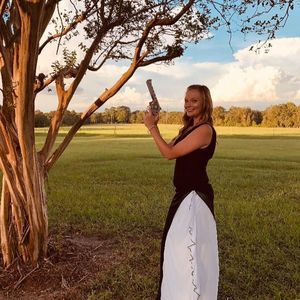 Meet your Posher, Marissa